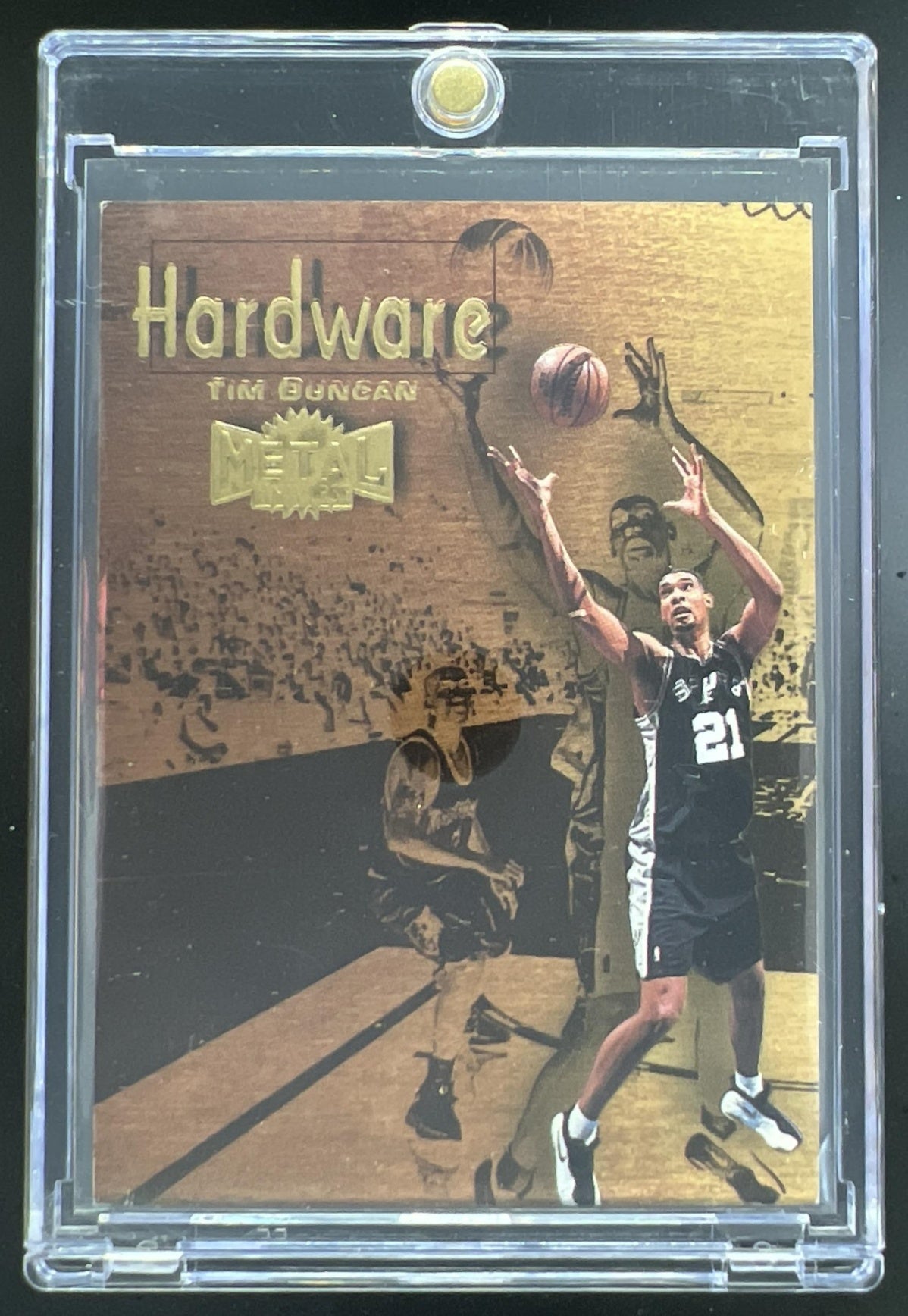 1998-99 Skybox Metal Universe Tim Duncan Hardware #12