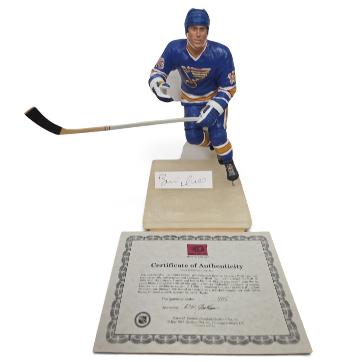 Lake Country Cards limited edition Brett Hull figurine in St. Louis Blues uniform with hand-signed display base
