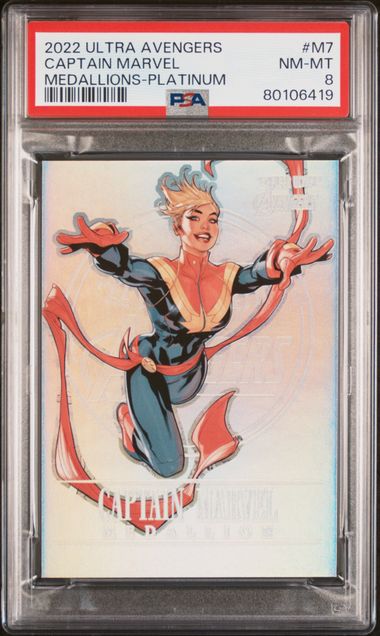 2022 FLEER ULTRA AVENGERS MEDALLIONS #M7 CAPTAIN MARVEL MEDALLIONS-PLATINUM PSA 8 SC7
