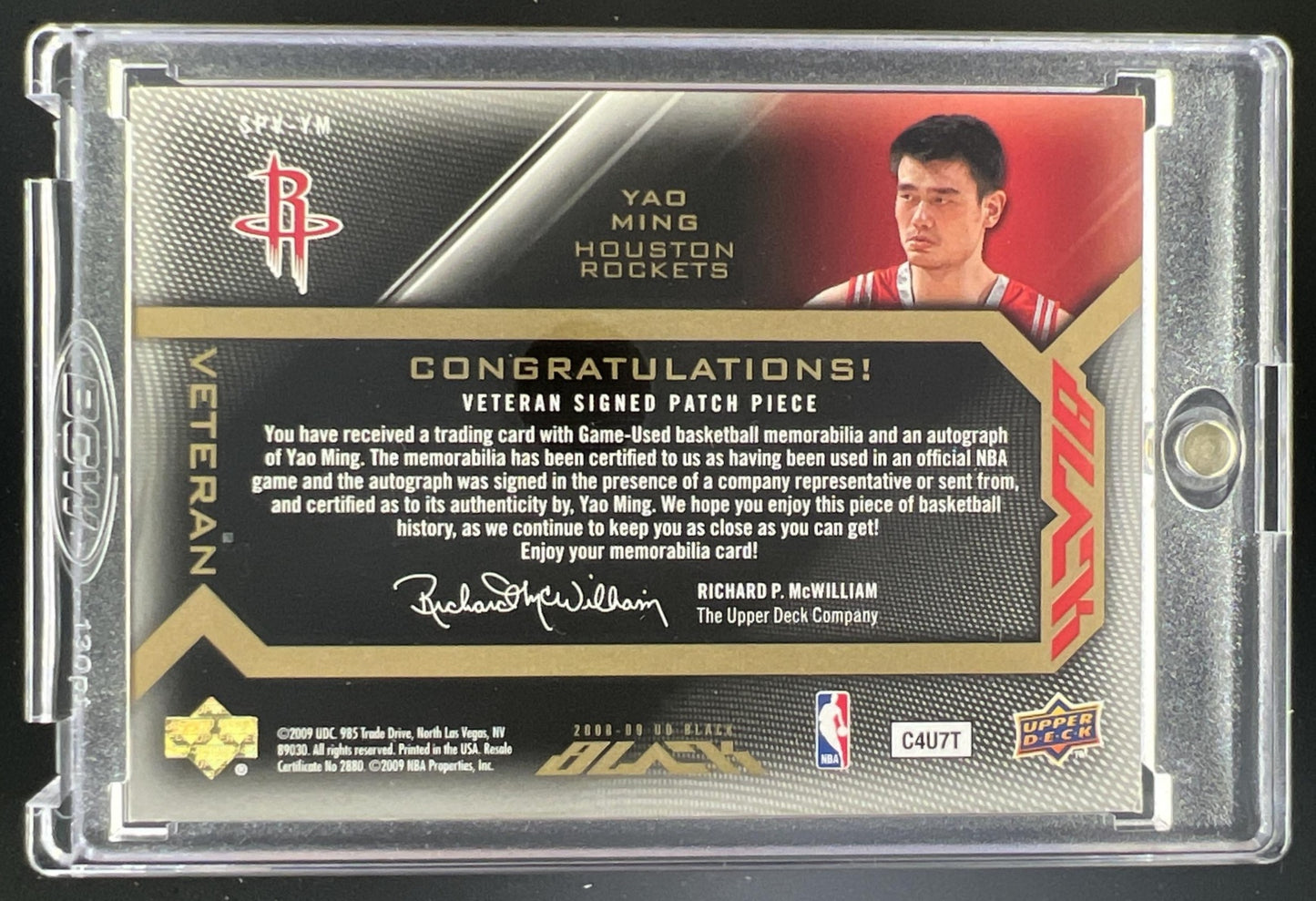 2009-10 Upper Deck Black Yao Ming Veteran Signed Patch Piece Auto 07/15 #SPV-YM