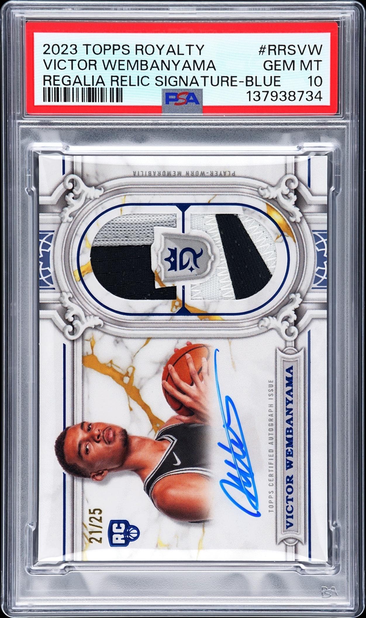 2023 Topps Royalty Collection Victor Wembanyama Regalia Relic Signatures Blue /25 #RRS-VW MEM Auto RC Spurs PSA 10