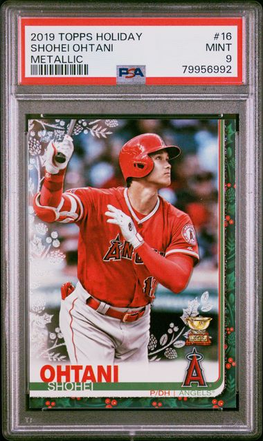 2019 TOPPS HOLIDAY #16 SHOHEI OHTANI METALLIC PSA 9