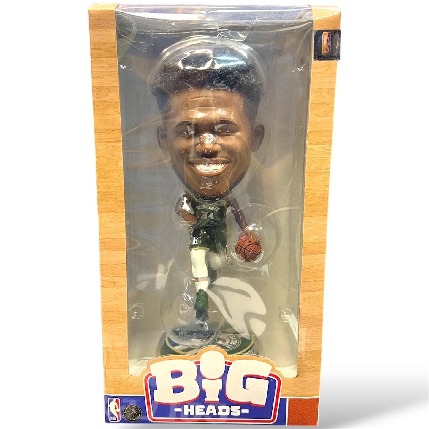 Giannis Antetokounmpo Milwaukee Bucks FOCO Big Heads Bobblehead