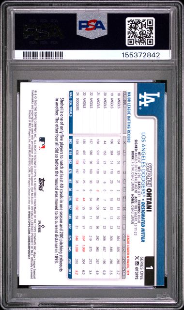 2025 TOPPS #1 SHOHEI OHTANI HOLIDAY PSA 8