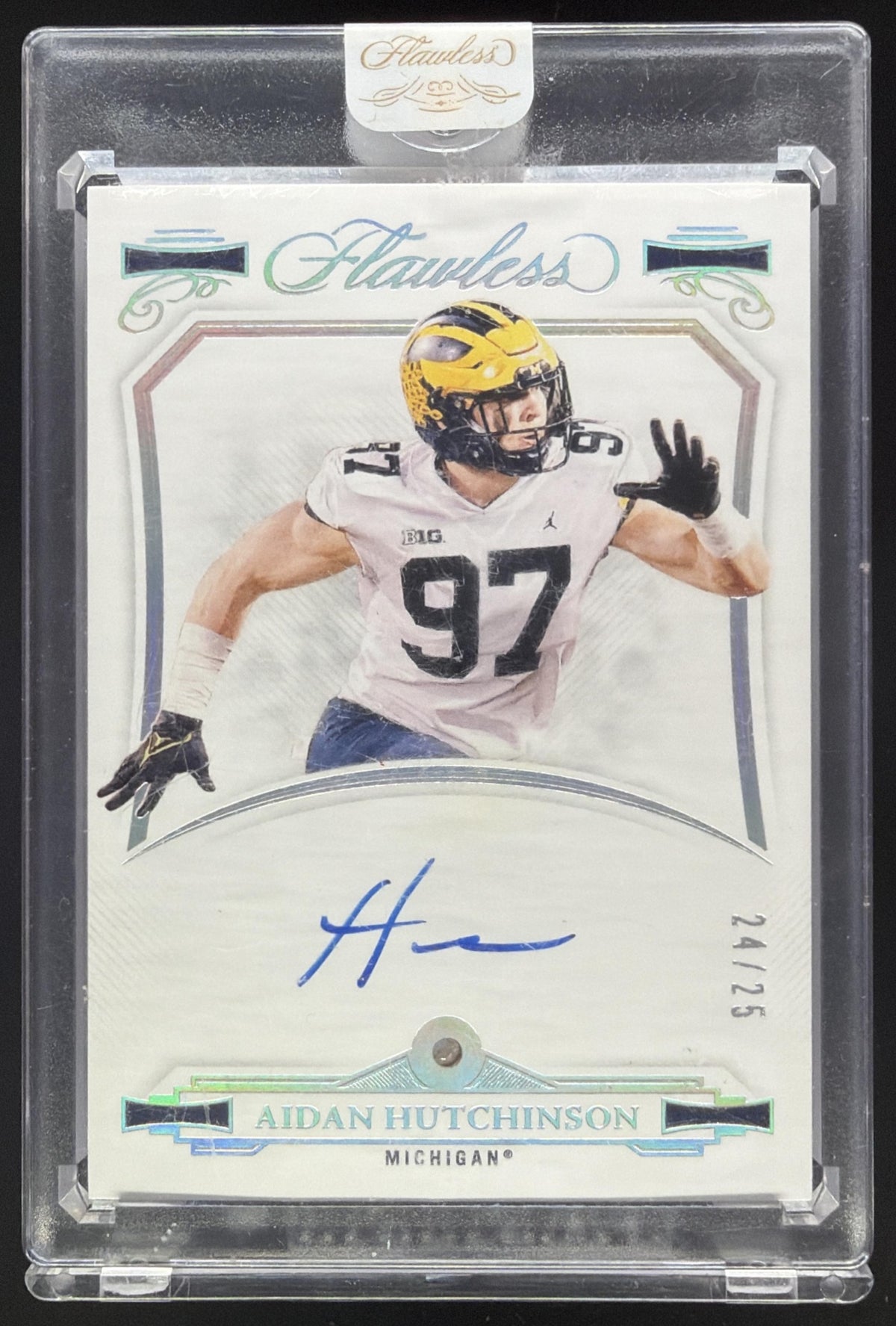 Aidan Hutchinson front image