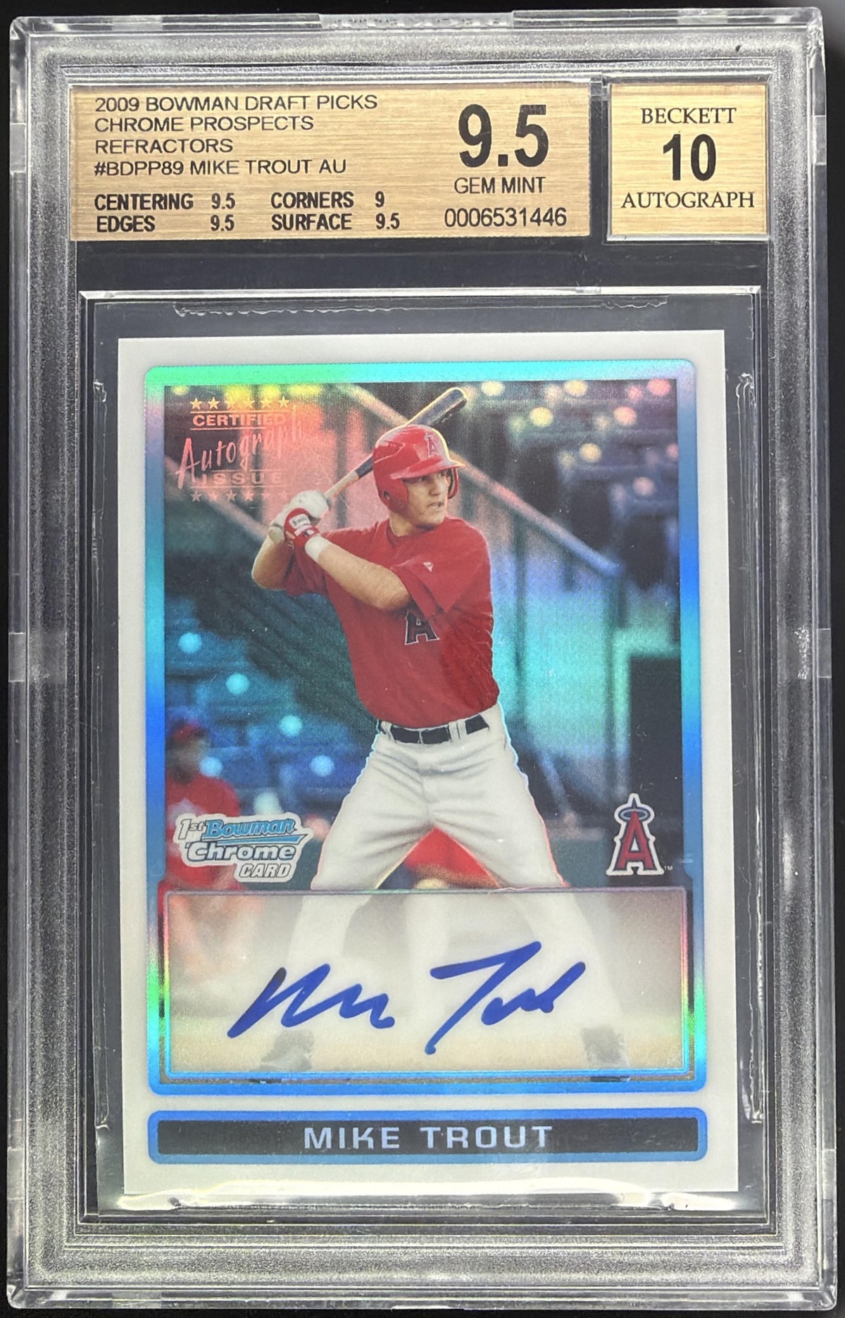 Mike Trout front image