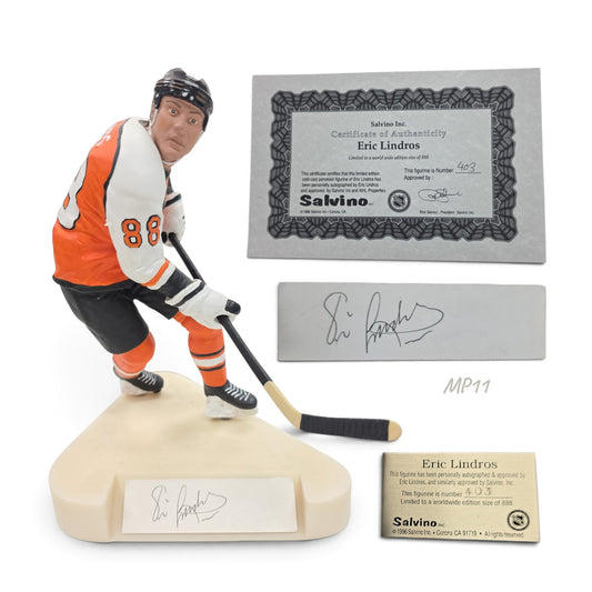 Lake Country Cards Eric Lindros porcelain hockey figurine in Flyers uniform with certificate and signature plaque